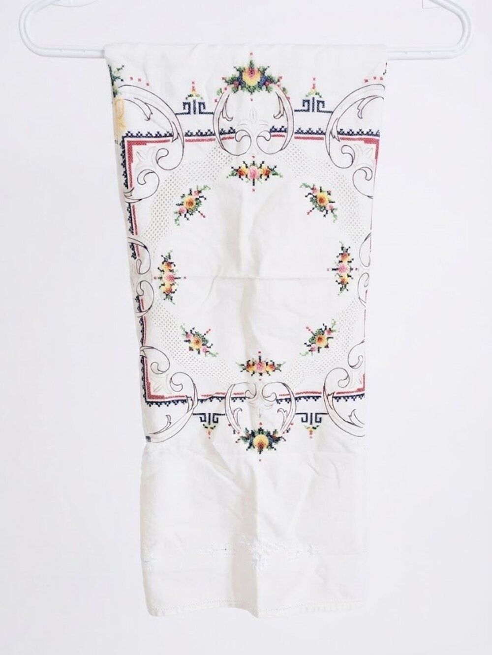 Embroidered Floral Tablecloth in Cream & Multicolor